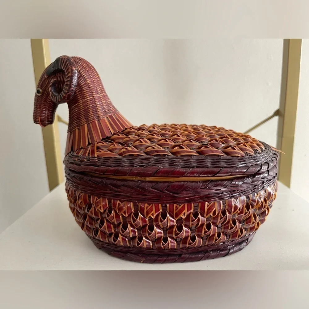 N/A unique woven